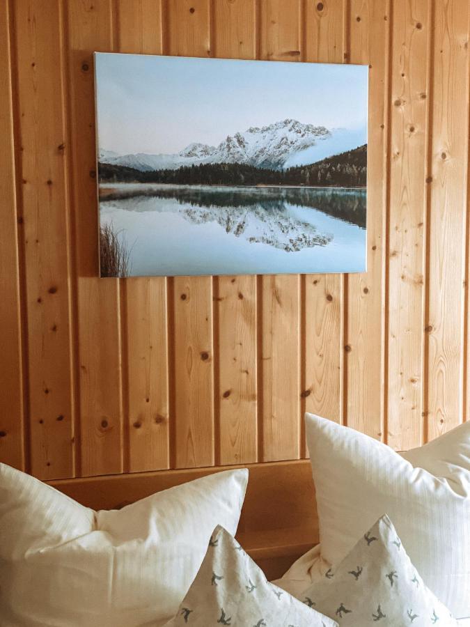 Alpenappartements Schwalbennestl Миттенвальд Экстерьер фото