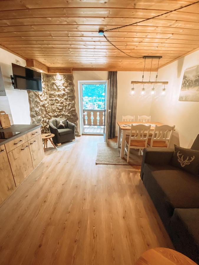 Alpenappartements Schwalbennestl Миттенвальд Экстерьер фото