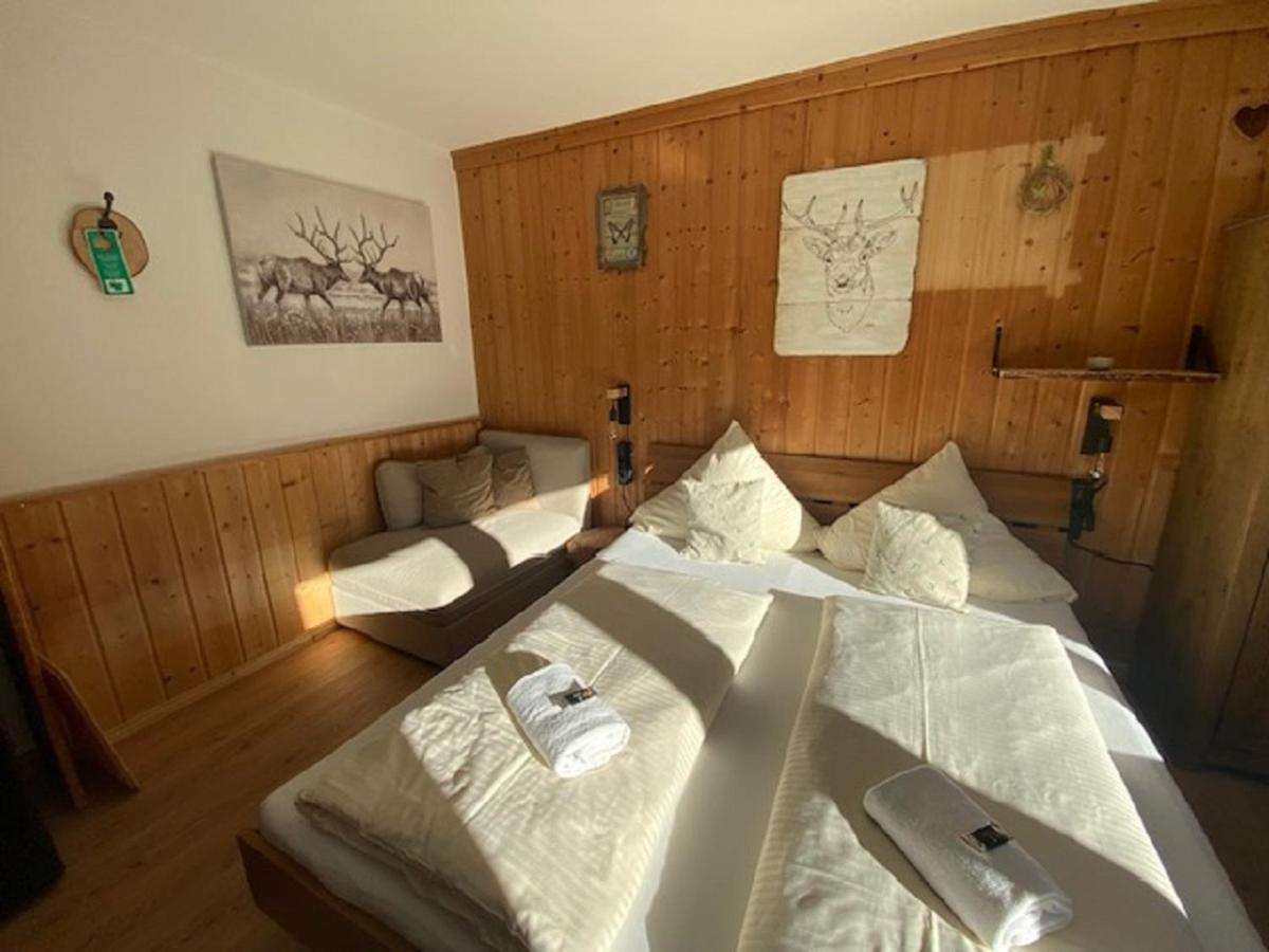 Alpenappartements Schwalbennestl Миттенвальд Экстерьер фото