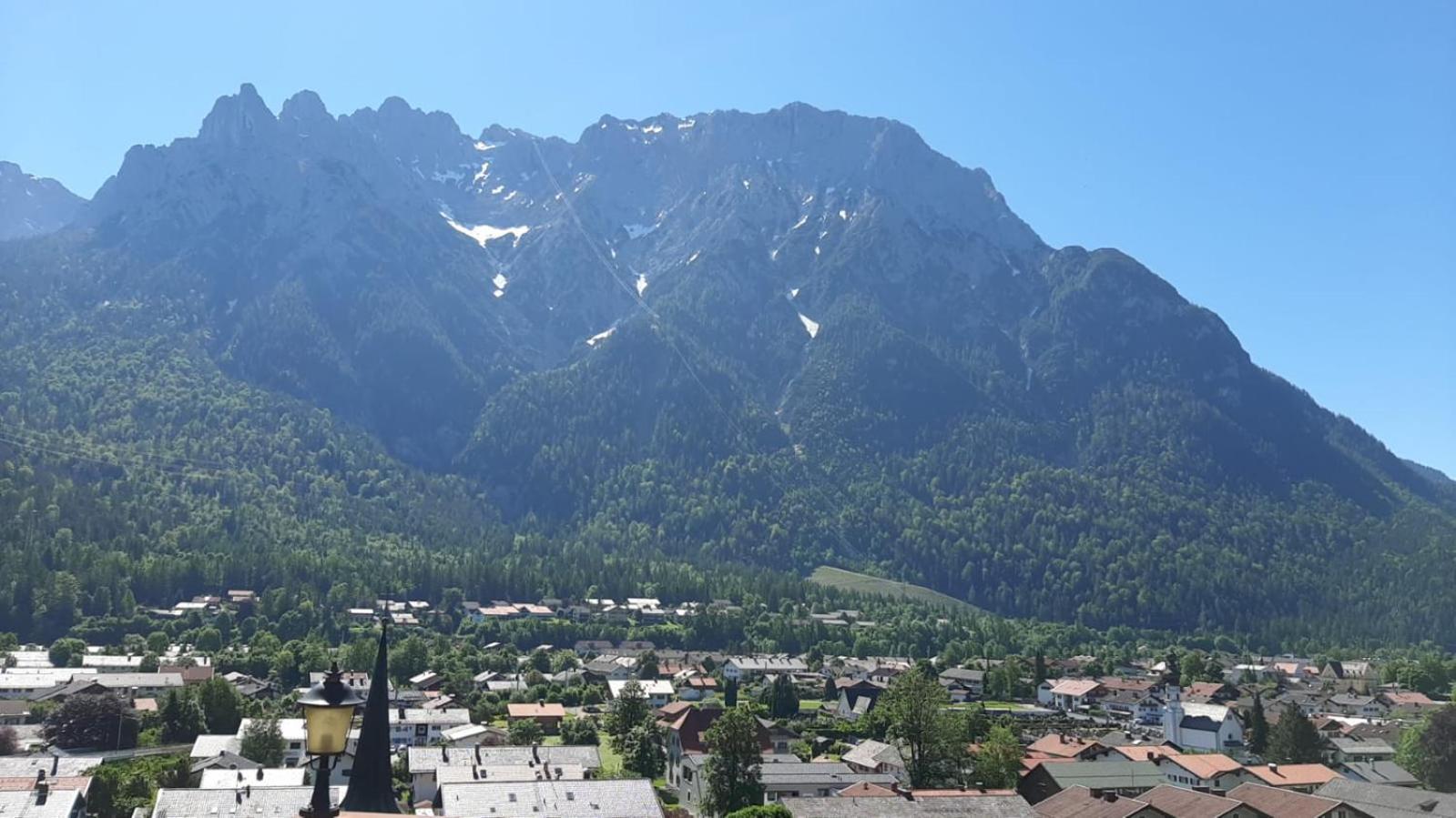 Alpenappartements Schwalbennestl Миттенвальд Экстерьер фото